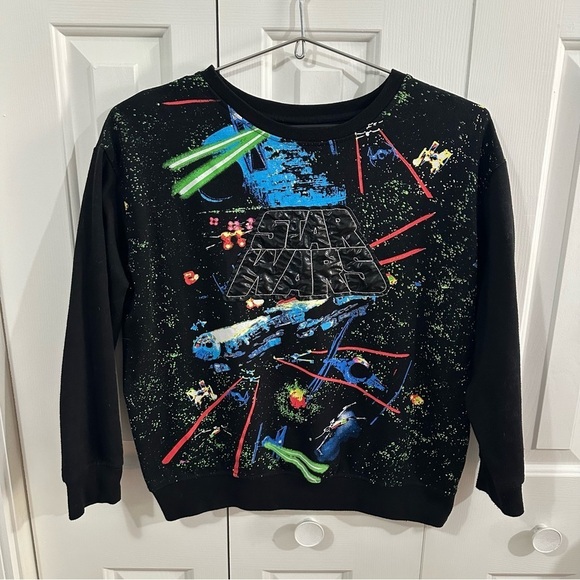 Star Wars Tops - Star Wars Black Crewneck Medium